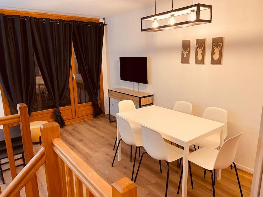 Magnifique T3 Duplex 6 Pers Avec Parking Prive. Apartment ออร์ซิแยร์ ภายนอก รูปภาพ